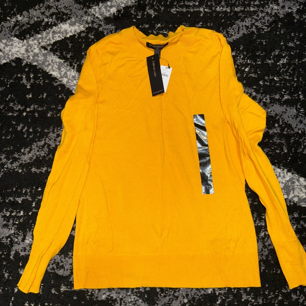 Banana Republic Mustard Crewneck Sweater